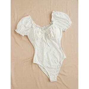 Sexy Tie-Front Puffed Sleeve Bodysuit – Chic & Flirty